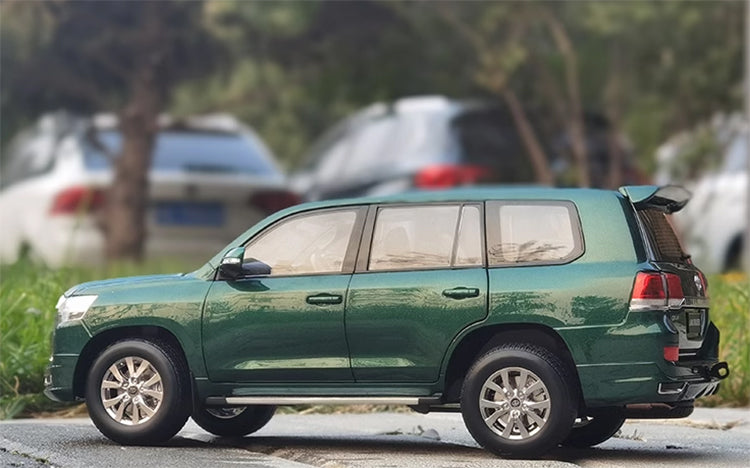 Kengfei Original Fabrik 1:18 Toyota Land Cruiser LC200 Land Cruiser Legierung Simulation Automodell