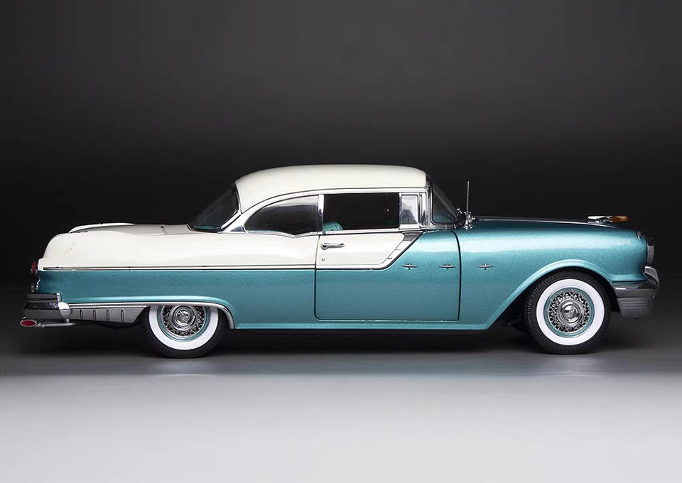 Модель автомобиля SunStar Platinum 1/18 Alloy 1955 Pontiac