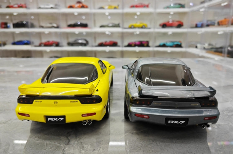 Polar Master Mazda RX7 Limited Edition Simulation Automodell aus Metalllegierung mit Motor im Maßstab 1:18