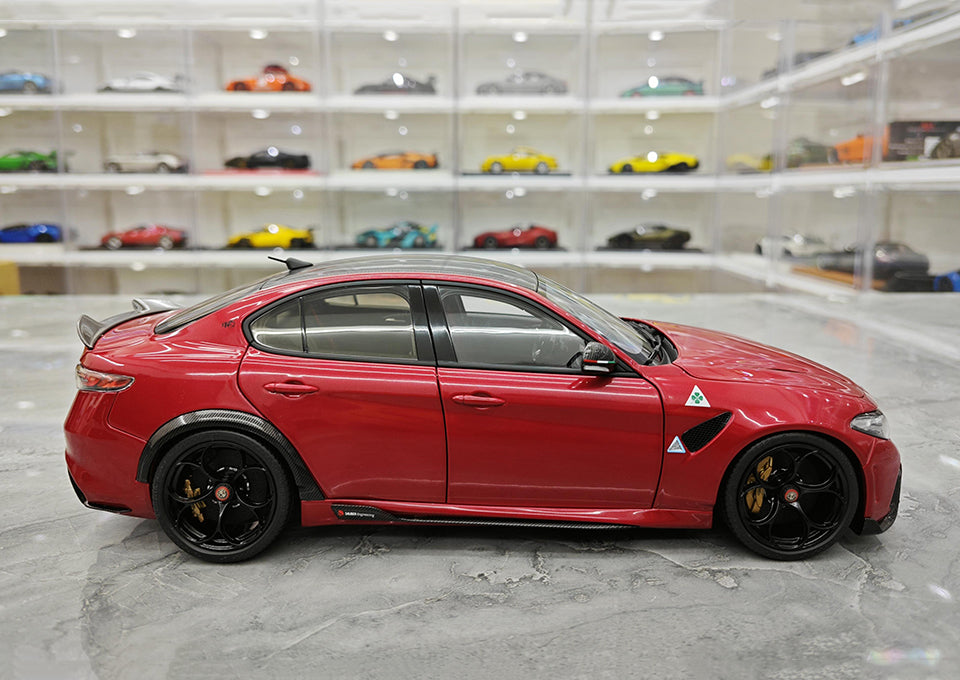 MH Romeo Giulia GTA Simulationsautomodell 1 18 Sammlerornamente