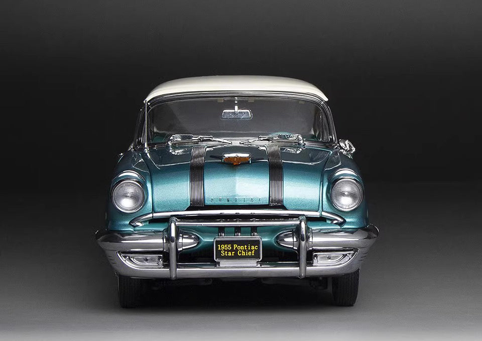 Модель автомобиля SunStar Platinum 1/18 Alloy 1955 Pontiac