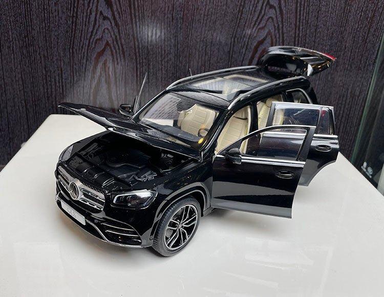 Mercedes Benz GLS AMG SUV X167 Black 1:18 Alloy Car Model Gift Collection Ornament