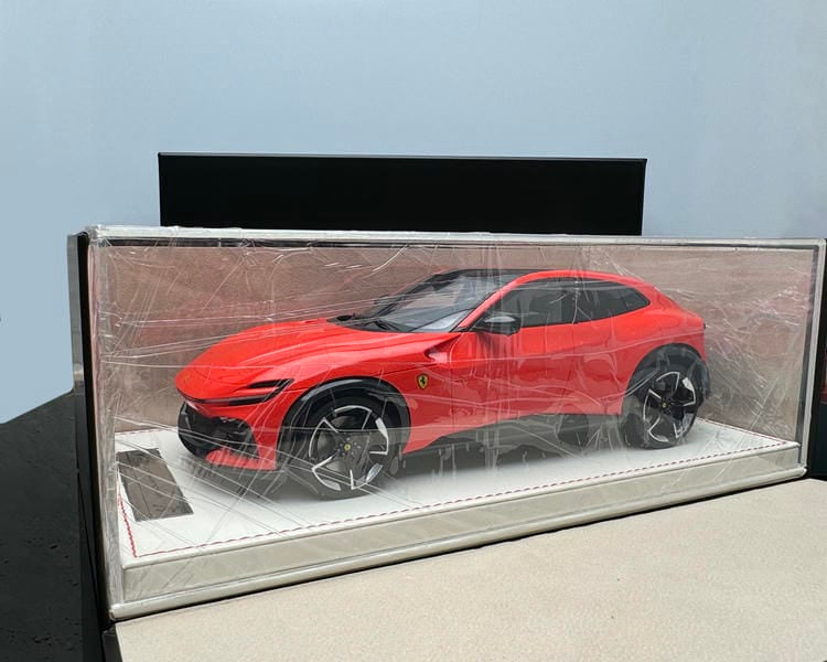 1:18 Ferrari FUV Purosangue Resin Limited Edition Car Model Collectible Ornament RUNNER