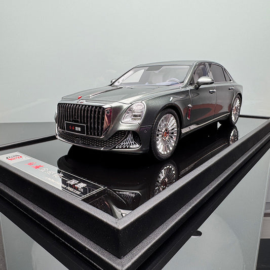 Hongqi Guoya 1:18 Resin Model Car – Silver Hardcover Limited Edition (1 of 399)