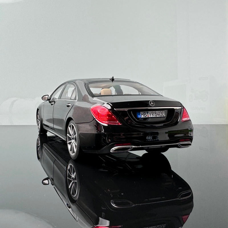 Mercedes-Benz S450L W222 2018 Diecast Model – Premium 1:18 Collectible by Norev