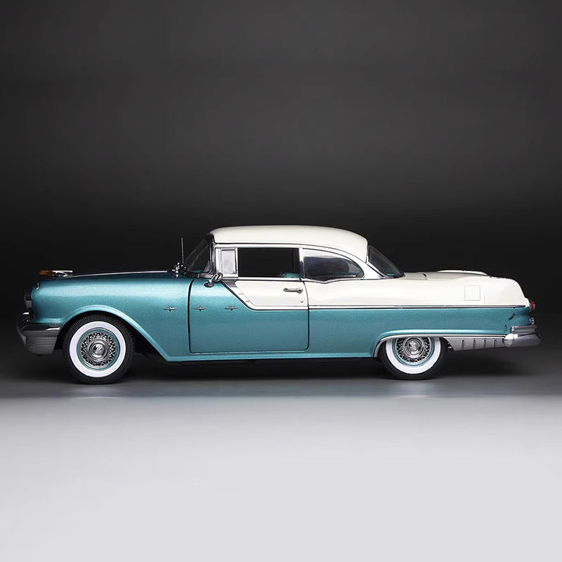 Модель автомобиля SunStar Platinum 1/18 Alloy 1955 Pontiac