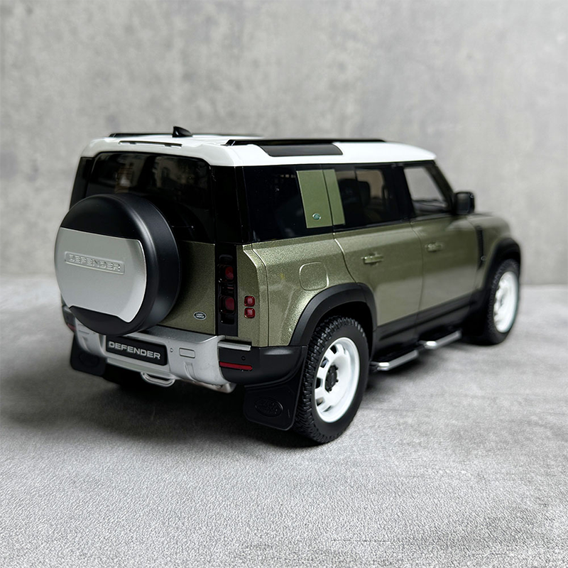 Almost Real 1:18 New Land Rover Defender 110 Kit 2020 Alloy Car Model Premium Collectibles, Souvenirs, Gifts