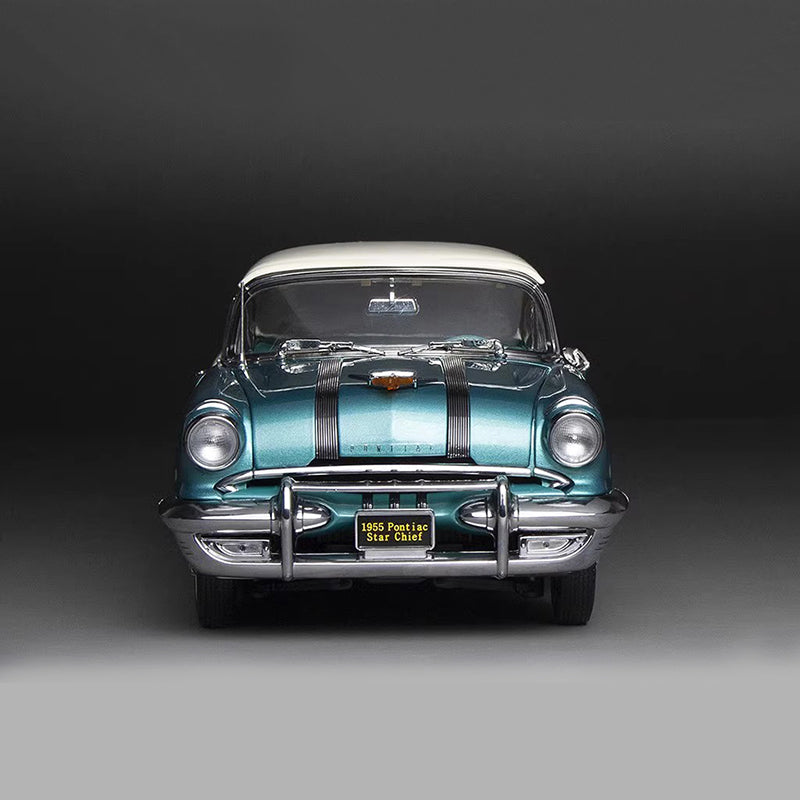 Модель автомобиля SunStar Platinum 1/18 Alloy 1955 Pontiac