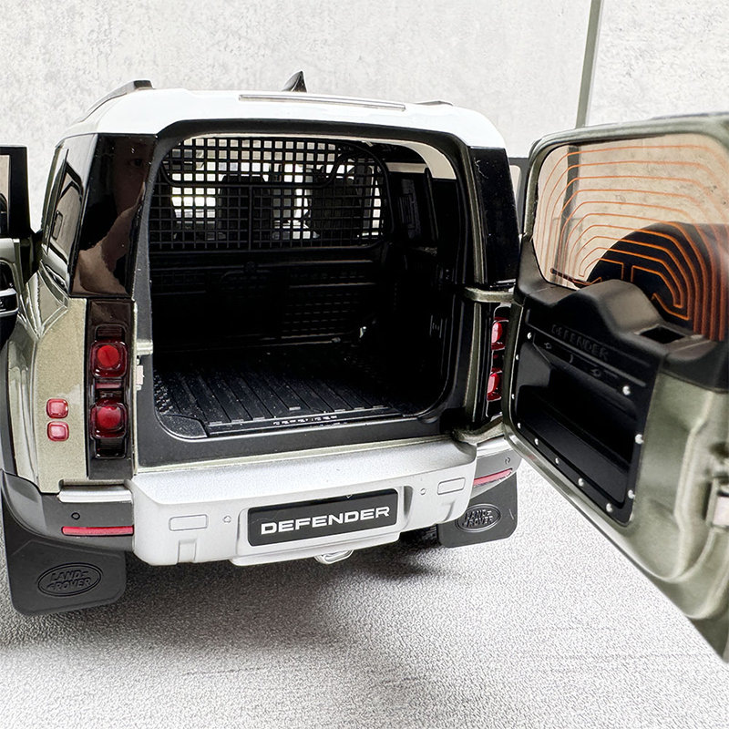 Almost Real 1:18 New Land Rover Defender 110 Kit 2020 Alloy Car Model Premium Collectibles, Souvenirs, Gifts