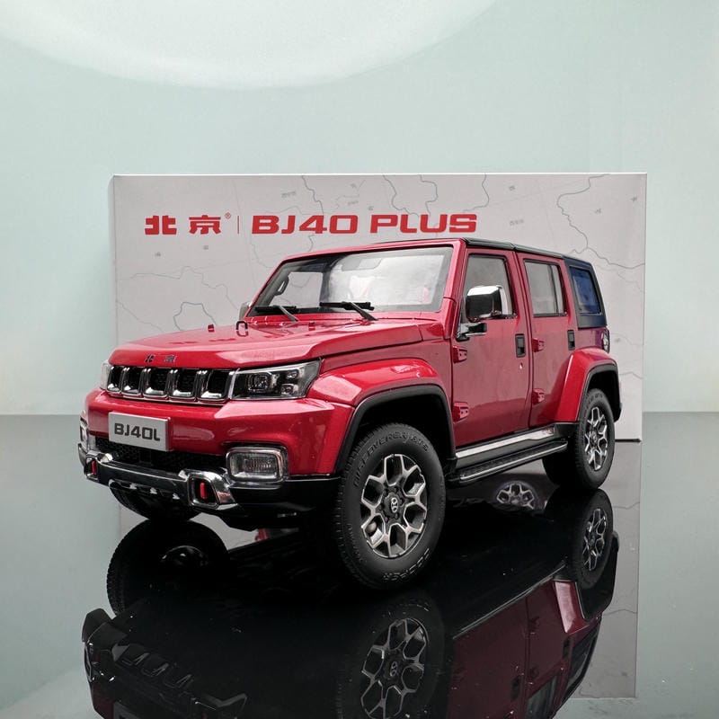 Beijing B40L 1:18 Diecast Model – Premium Red Collectible for Display