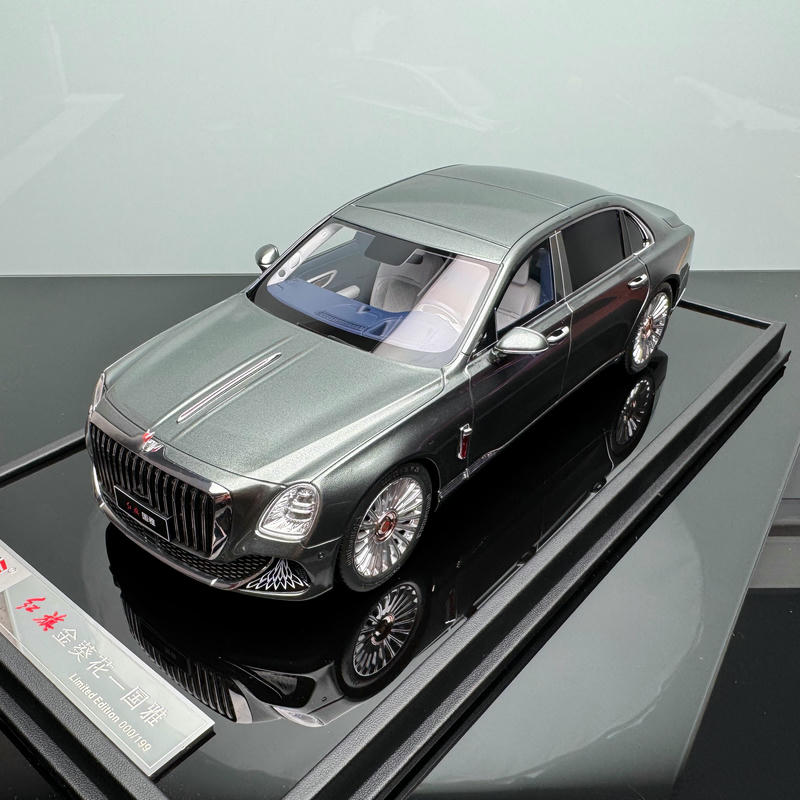 Hongqi Guoya 1:18 Resin Model Car – Silver Hardcover Limited Edition (1 of 399)