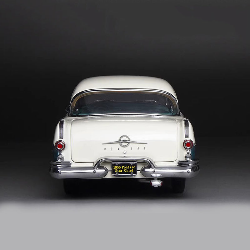 Модель автомобиля SunStar Platinum 1/18 Alloy 1955 Pontiac