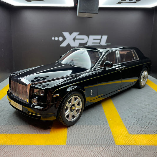 Kyosho 1:18 Phantom EWB Extended Alloy Automodell + kleines Geschenk